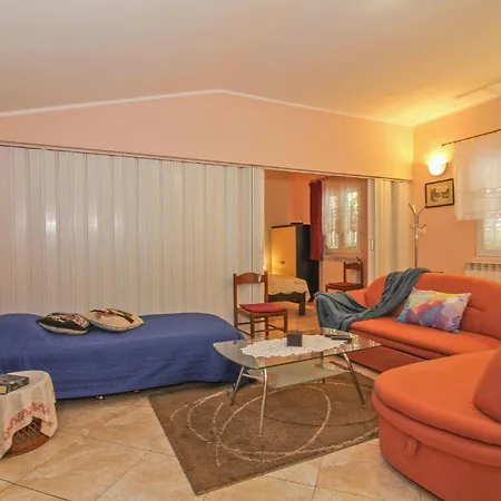 Dalibor In Jakacici - Haus Fuer 2-4 Personen *